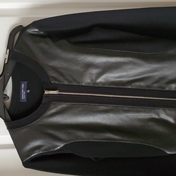 Jacket - Picture 2 of 4